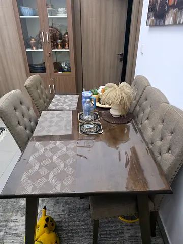6 seater dining table