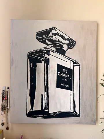 Chanel painting