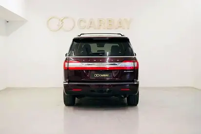 صورة 6 لـ 2019 Lincoln NAVIGATOR