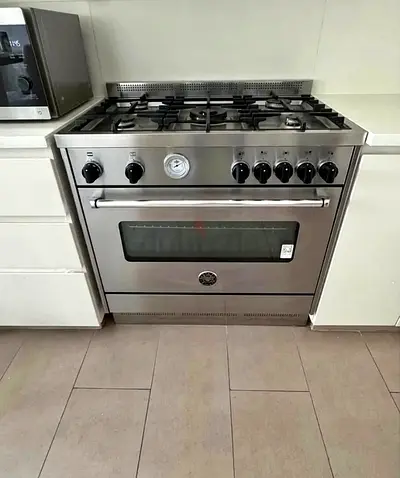 Bertazzoni 90x60 Gas Cooker  Electric Oven MAS905MFELXE Excellent Condition