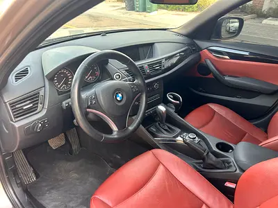 2011 BMW X1 照片 6