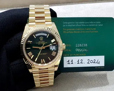 Rolex Day-Date 40 Yellow Gold Green Ombre Dial | Full Set, 2024