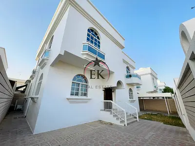 Neat & Clean 5 Br | Private Yard | Shaded Parking