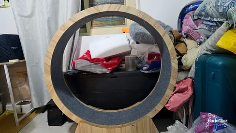 Cat wheel to relieve cat engery, and provide good and excersise for cats of all size, and small dogs