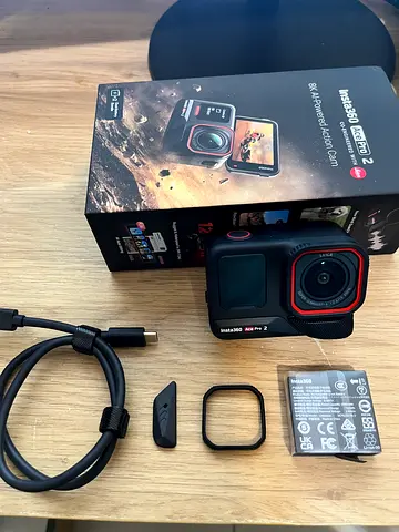 Insta 360 ace pro 2 creator combo.