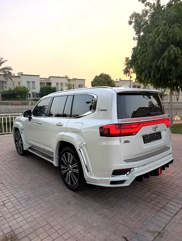 2025 Toyota LAND CRUISER 照片 13