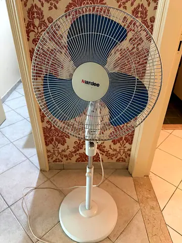 Stand fan