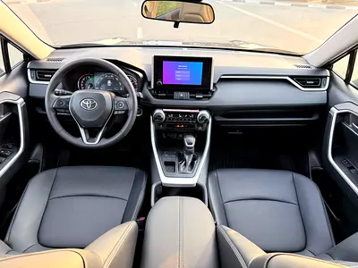 صورة 7 لـ 2025 Toyota RAV 4