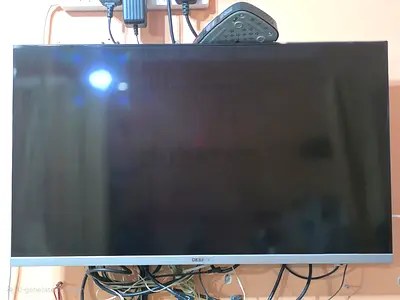Geepas Flat Screen LED TV