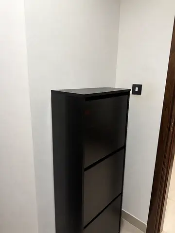 4 shoe cabinets