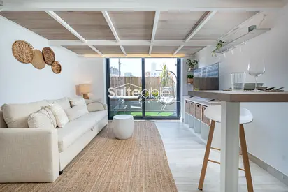 Chic Studio | Modern loft Layout | Furnished