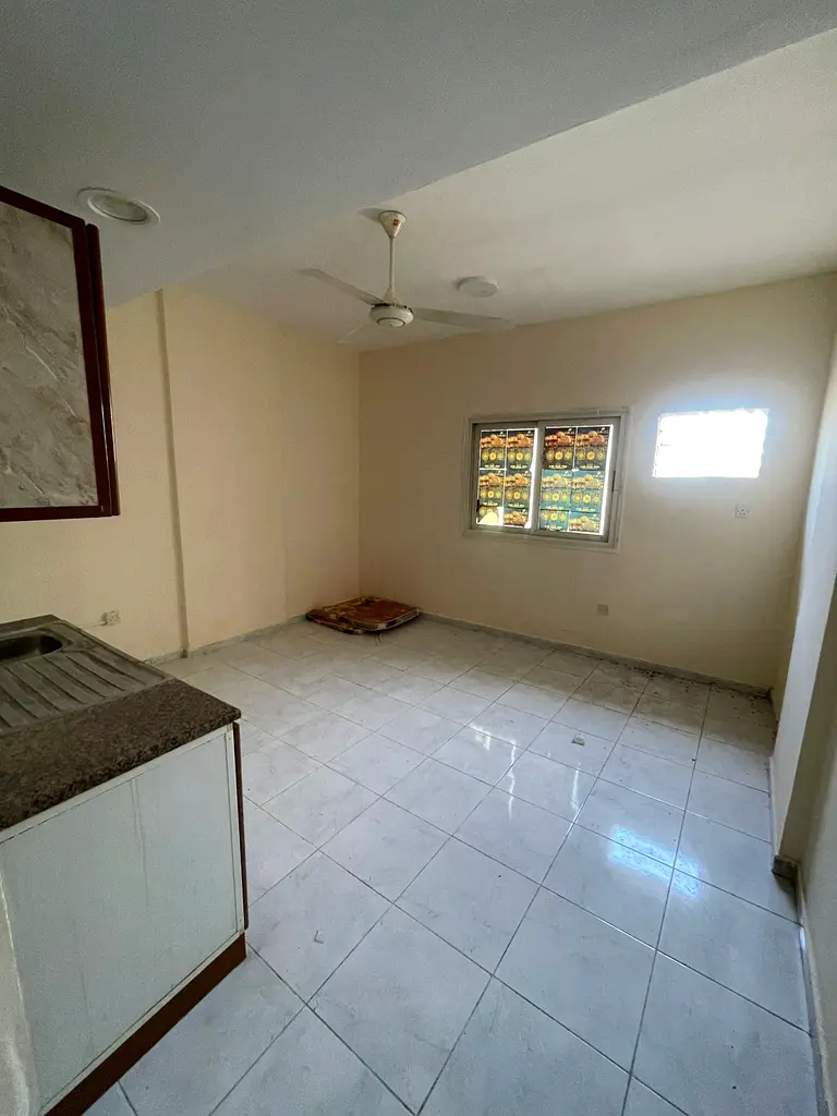 For annual rent in Al-Ghuwair – opposite Al-Rawla Park Studio with excellent space Very lively location and close to all services
