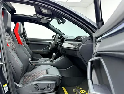 2022 AUDI RS Q3 照片 10