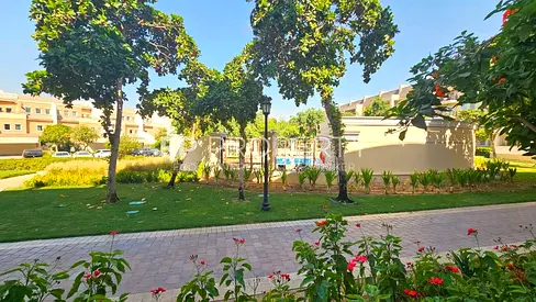 Community View | 2 Parkings | 2 Storages