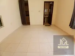 WOW \\ LOOK LIKE A SPACIOUS GORGEOUS APARTMENT \\ AT THE PRIME LOCATION \\ FAMILY BUILDING \\ close