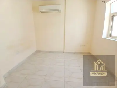 Ready to move 1bhk available for family prime location near safari Mall