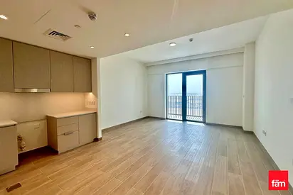Newly Built I Vacant I Excellent location