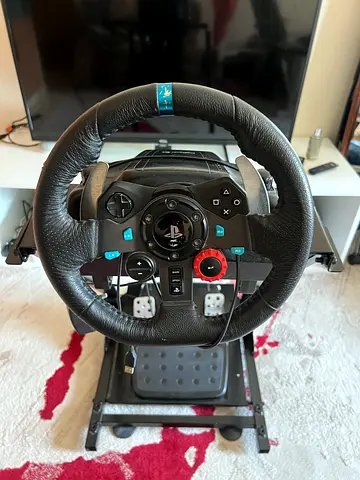 Logitech G29 Driving Force Racing Wheel with Pedals and Wheel Stand