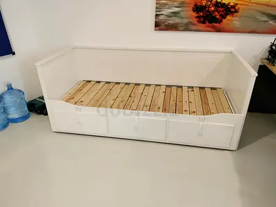 White IKEA Hemnes Daybed with Three Storage Drawers