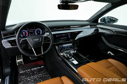 صورة مصغرة 13 لـ 2022 AUDI S8
