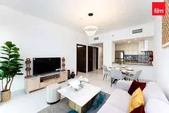 Effortless Style and Comfort Urban Living