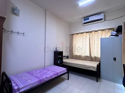 Studio room available for executive sharing