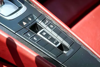 2017 Porsche 911 缩略图 12