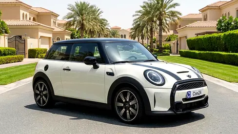 AED 1,186/month | 0 DP | Free 1 Year Warranty | Service History | 30 Day Return | MINI COOPER 2022