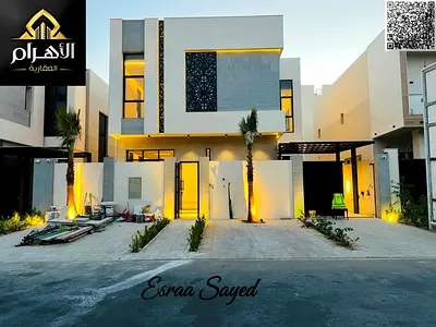 فيلا ممتازه تشطيب فندقي شاملة كهرباء و ماء و مكيفات مركزية تملك حر لجميع الجنسيات