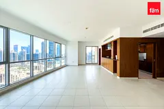 Vacant | Burj Khalifa View | Spacious