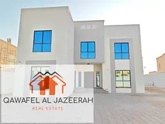 Luxury villa for rent in al khawaneej (5bedroom + hall + majlas + parking + service block )