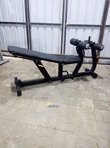 Adjustable Weight Bench with Leg Extension