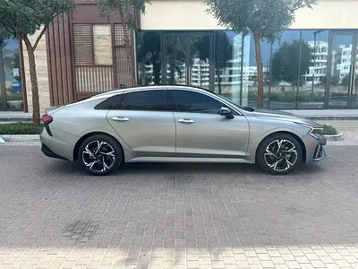 صورة 7 لـ 2025 KIA K5