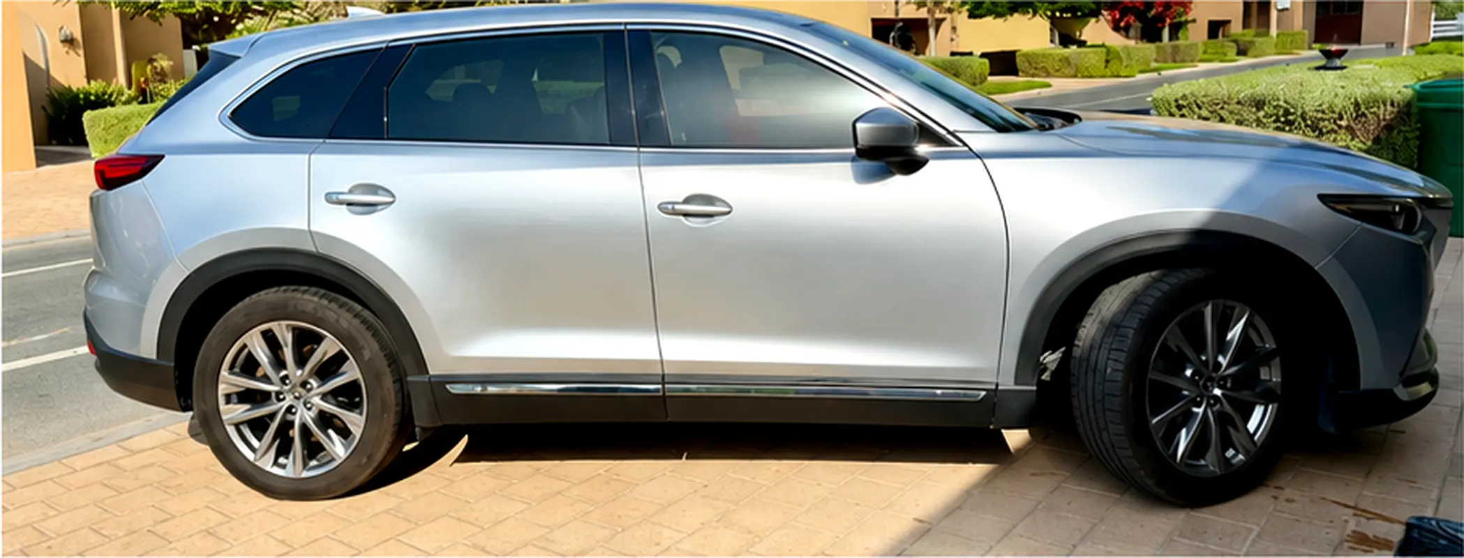 Mazda CX-9 2017 — photo 1 of 17