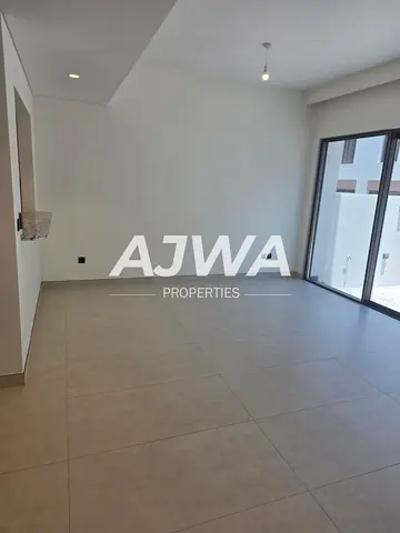 4 Bed Townhouse | Brand New | Ready to Move | B2B