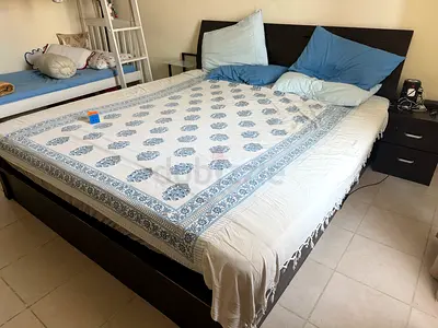 Free hydraulic storage king size bed with mattress