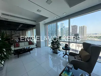 Combined | Fitted | Stunning | Prime Location