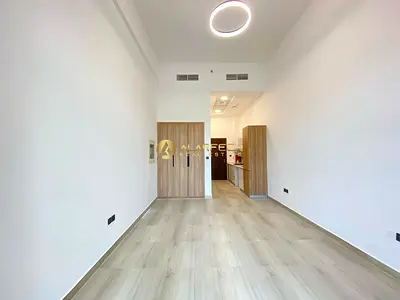 Bright Studio | Kitchen Appliances | Big Layout