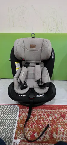 Giggles convertible 3 in 1 baby car seat - gently used, excellent condition
