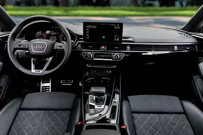 صورة 8 لـ 2024 AUDI RS5