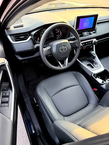 صورة 5 لـ 2025 Toyota RAV 4