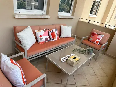 Sofa set