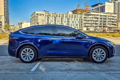 2017 Tesla MODEL X photo 4