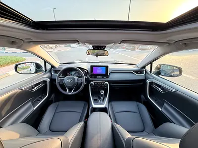 صورة 8 لـ 2025 Toyota RAV 4