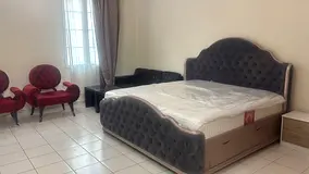 LUXURY FURNISHED STUDIO