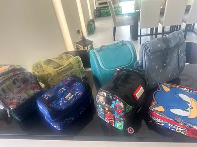 Lot of 7 Kids Lunch Bags - Good Condition