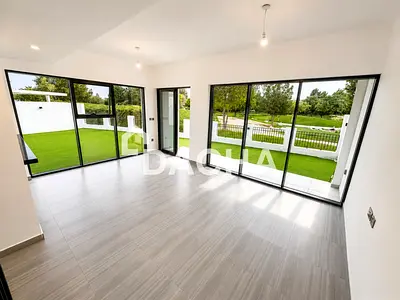 Corner Plot | Maids Room | Direct Park Access