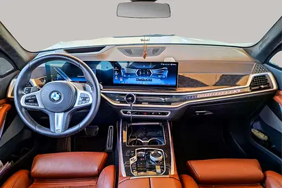 2025 BMW X7 — миниатюра 9