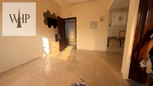 Spacious Studio Near Bus Station Old Muwailah