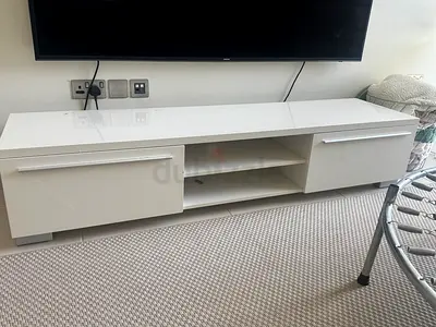 Tv unit